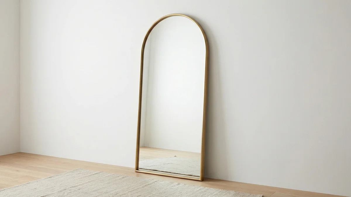 Full Length Mirror for Trying On Clothes